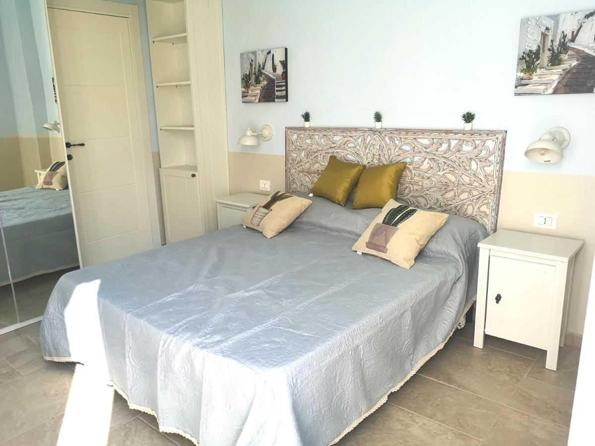 Pura Vita Apartments Монополи Экстерьер фото